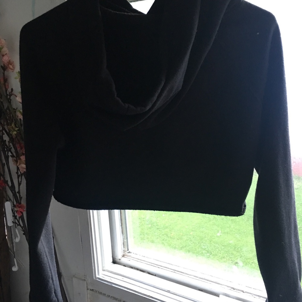Cropped sweater